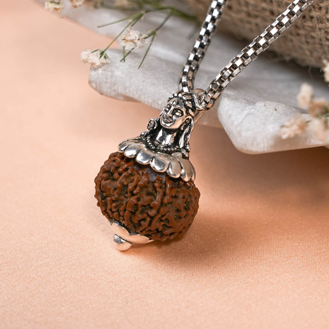 Adiyogi Pendant (9 Mukhi Nepali Rudraksha) With Chain