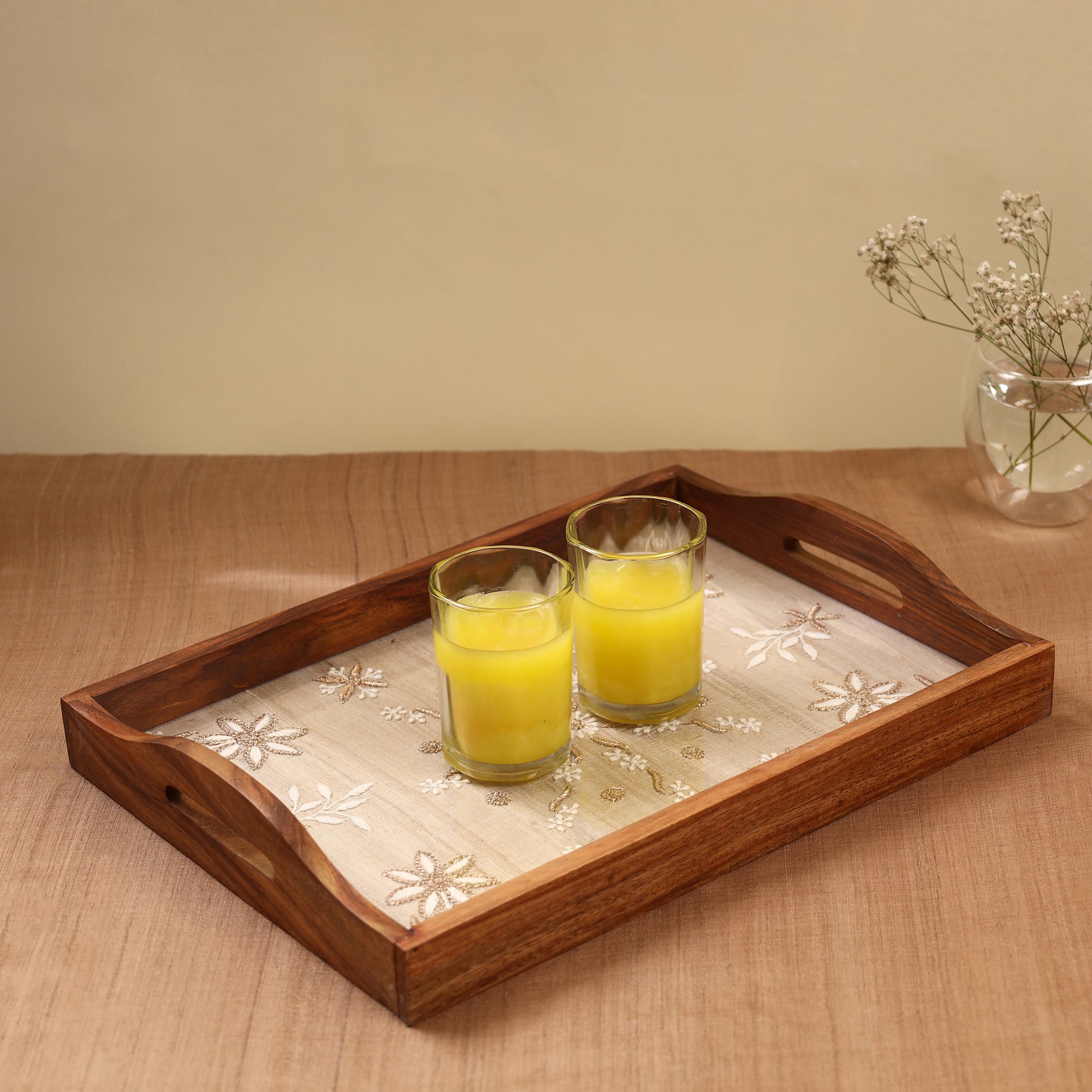 Handcrafted Chikankari Tray with Two Coasters – Wooden Frame - HONC0295548