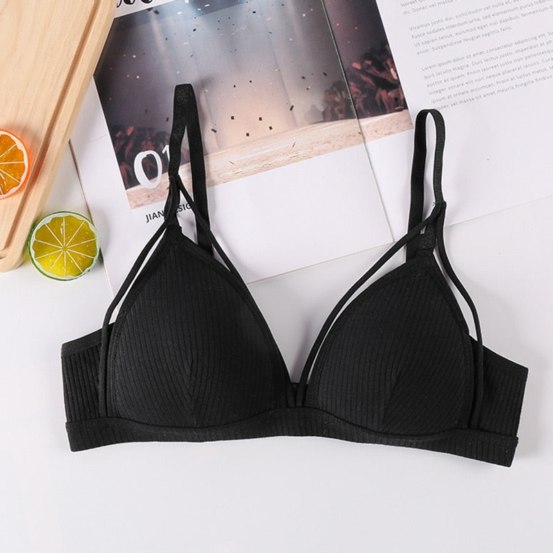 Ultra-thin BlackTree sexy bras for ladies.