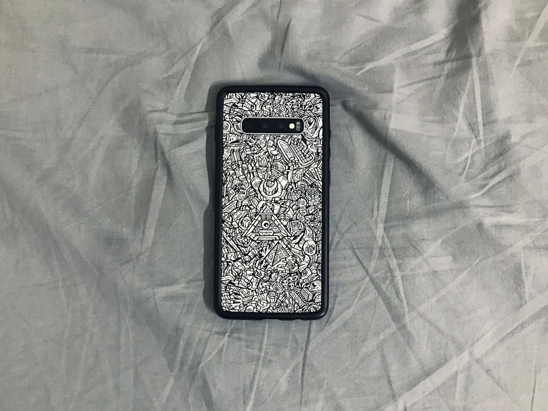 black and white floral smartphone case