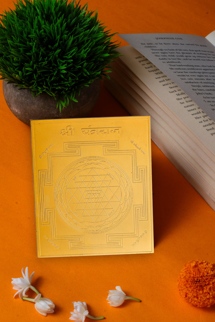 Studio Vaidik Shree Yantraraj Yantra (Tamrapatra, gold plated)