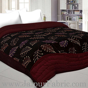 Red Floral  With  Leaf Print  Velvet(Shaneel) Double  Bed Quilt