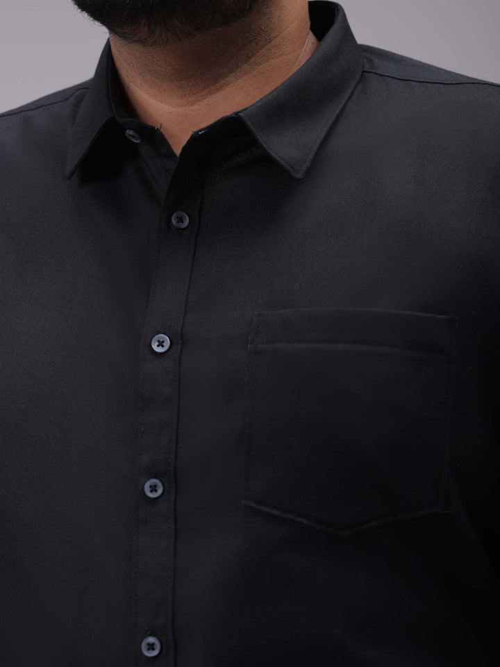 Men's Plus Size Black Regular Fit Solid Formal Shirt