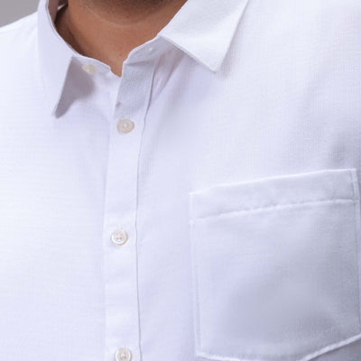 Men's Plus Size White Regular Fit Solid Formal Shirt