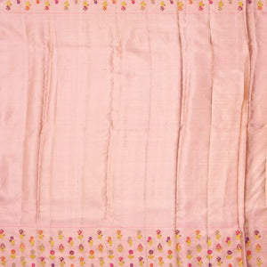 Cardamom Green Handloom Kanchipuram Tissue Silk Saree With Floral Motifs