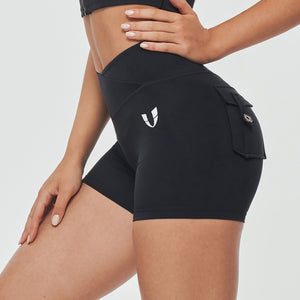 V-waist Cargo Shorts Plus - Black