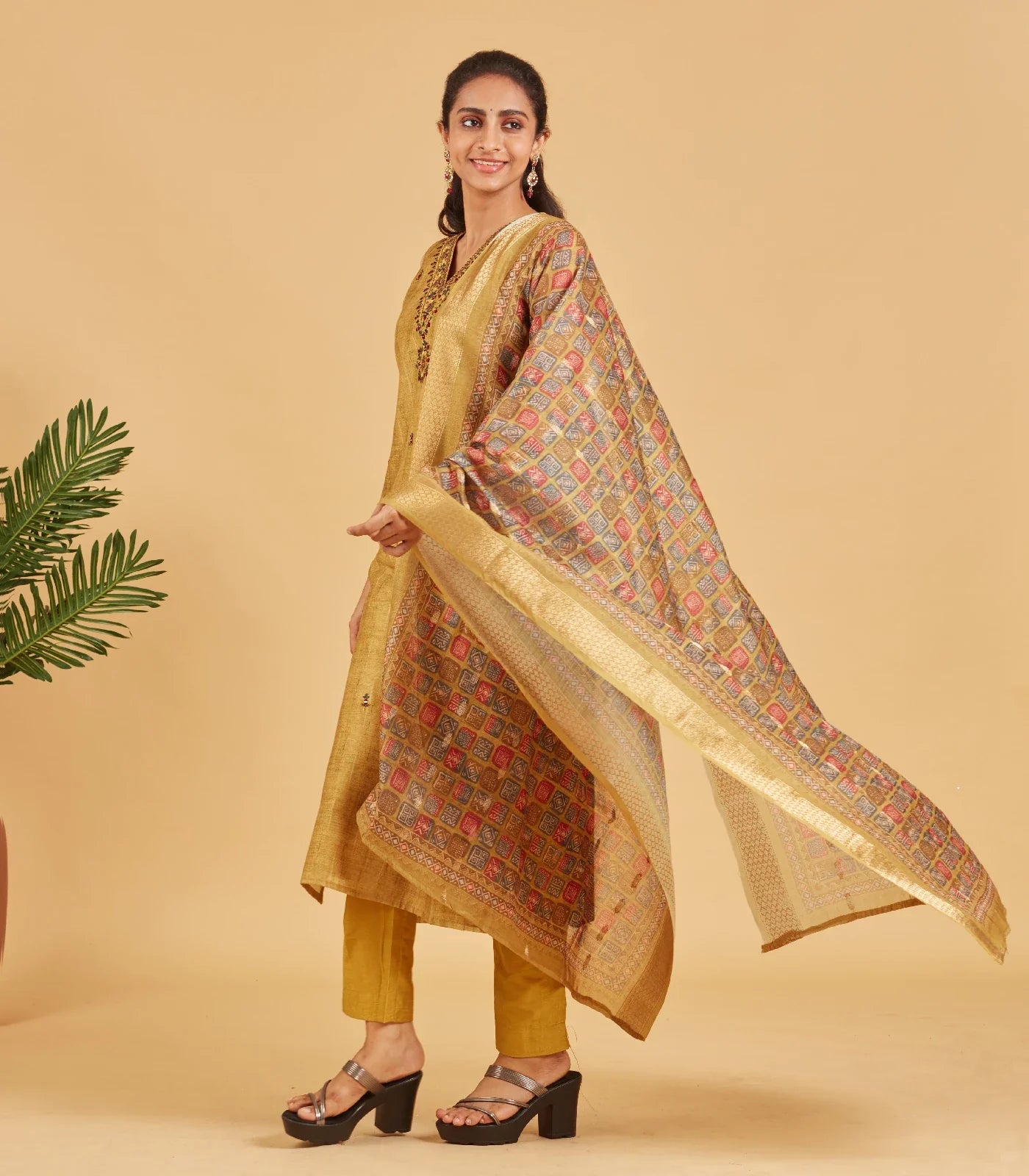 Olive Kurta Set With Matching Dupatta