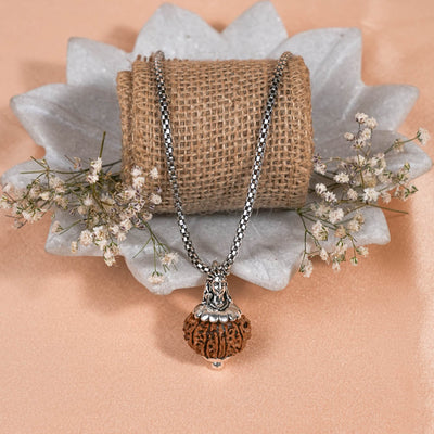 Adiyogi Pendant (12 Mukhi Nepali  Rudraksha) With Chain