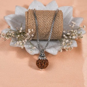 Adiyogi Pendant (11 Mukhi Nepali Rudraksha) With Chain