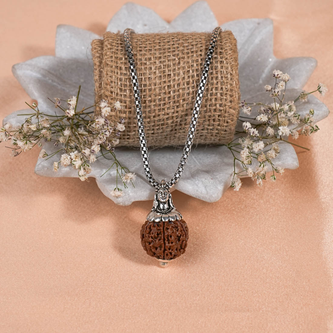 Adiyogi Pendant (6 Mukhi Nepali Rudraksha) With Chain