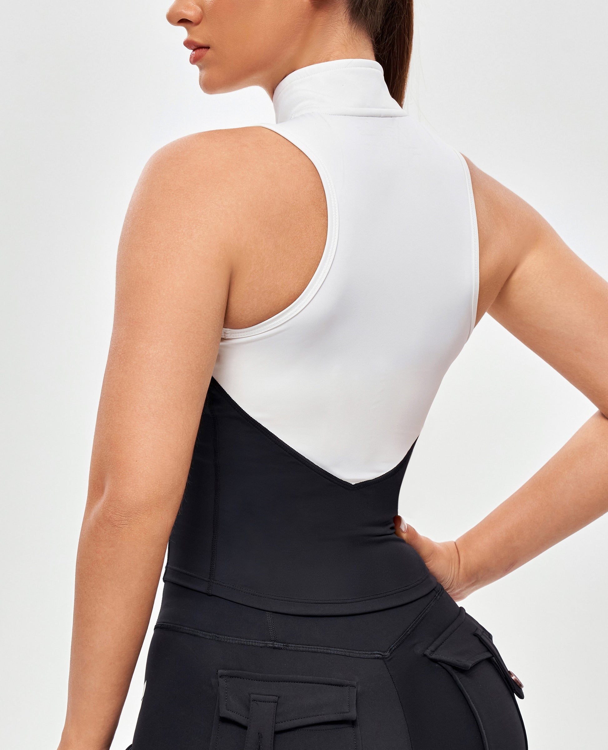 Army Abs Tank - Black and White