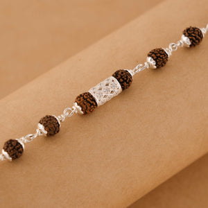Silver Rakhi with Diamond Cylinder and Rudraksha