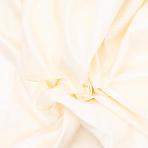 White Handloom Kanchipuram Korvai Silk Saree With Red Border