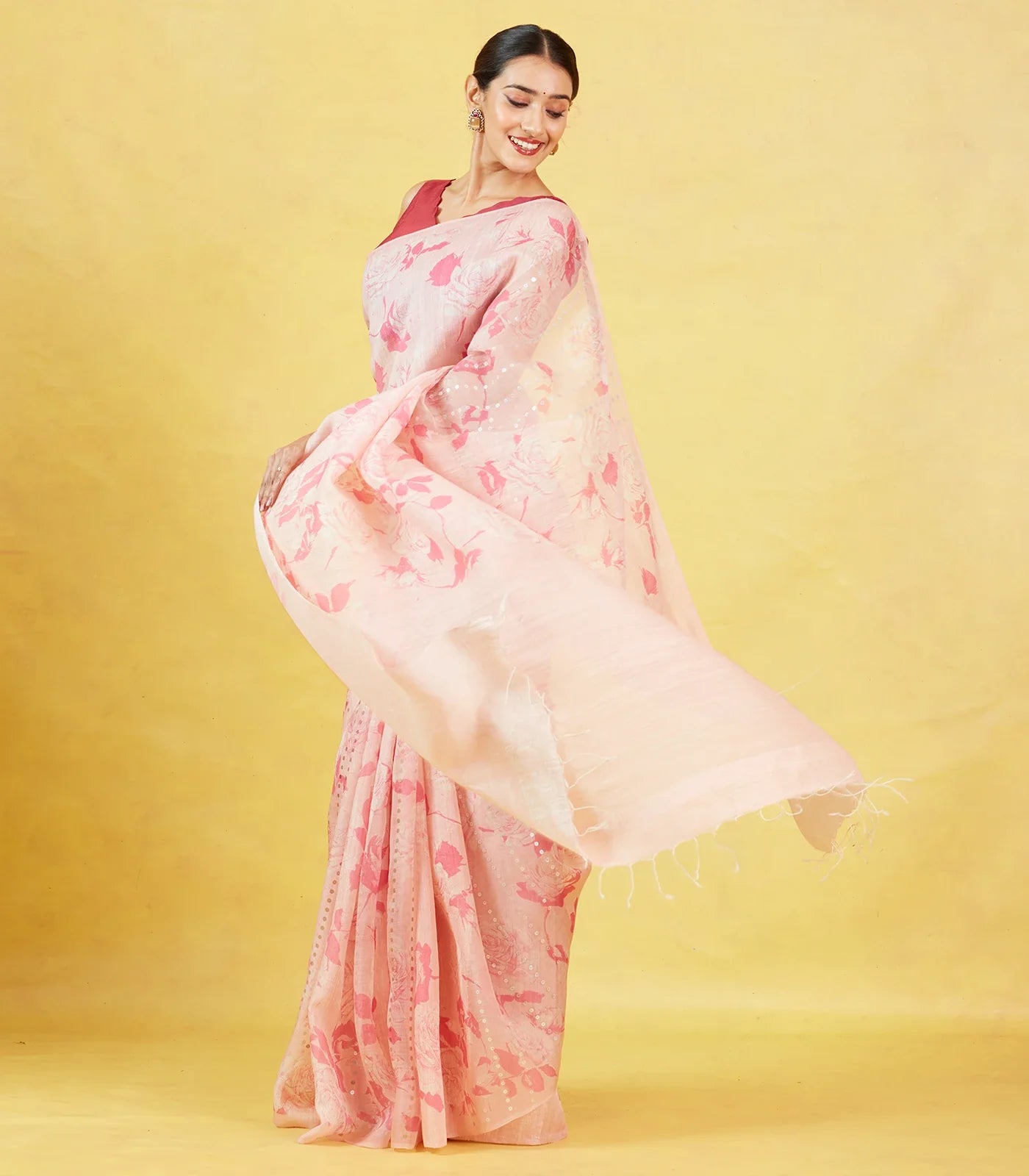 Baby Pink Handloom Tussar Silk Saree With Printed Floral Motifs