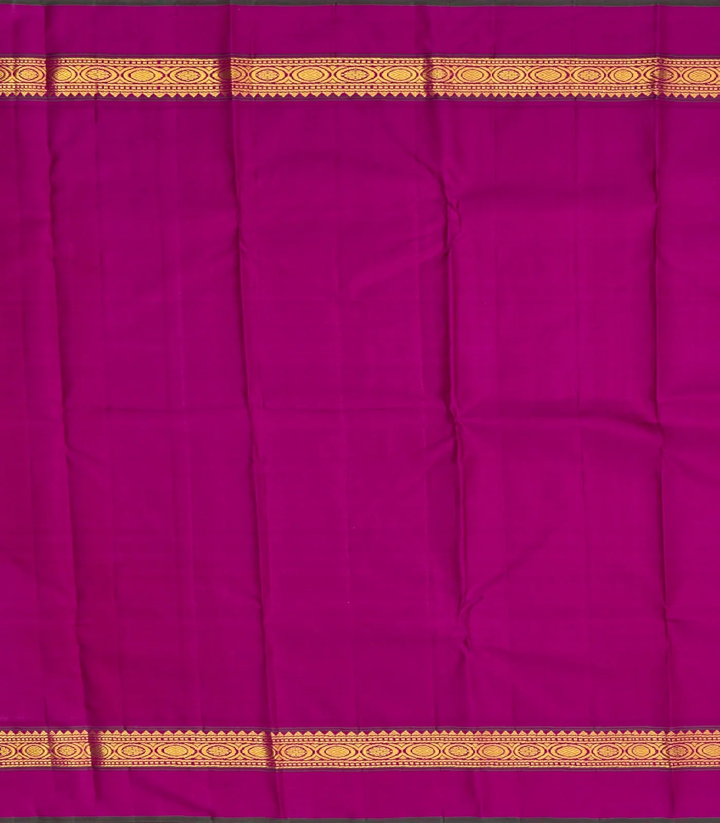 Cardamom Green Handloom Kanchipuram Korvai Silk Saree With Violet Border