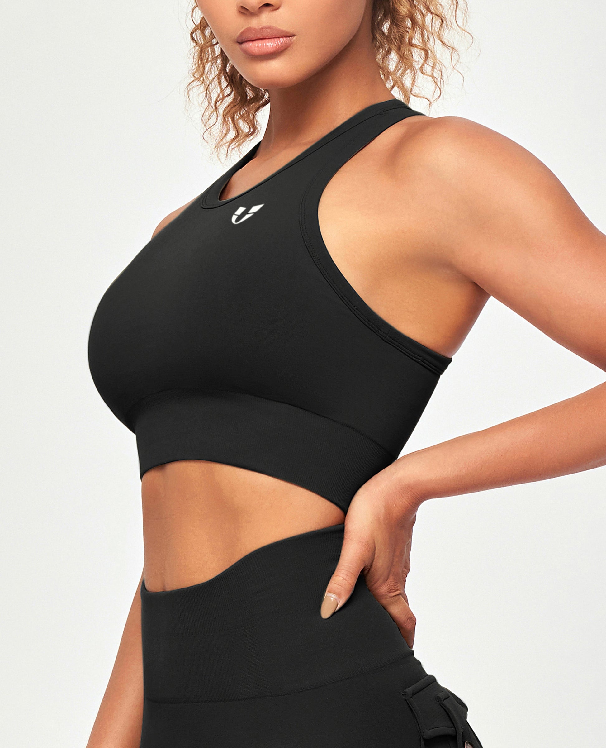Seamless Padded Tank - Black