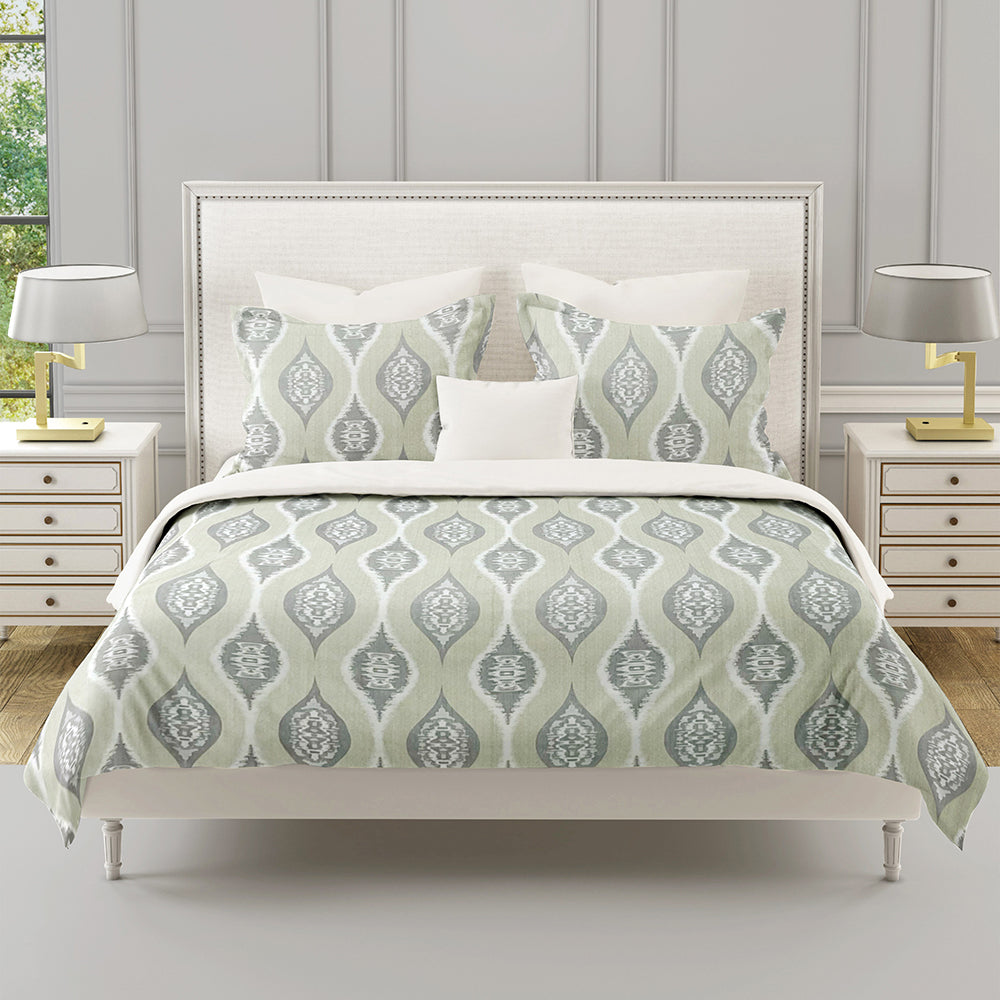 Anandam Double Bedsheet with 2 Pillow Covers - 12290