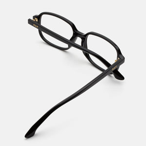 Numero 05 Black