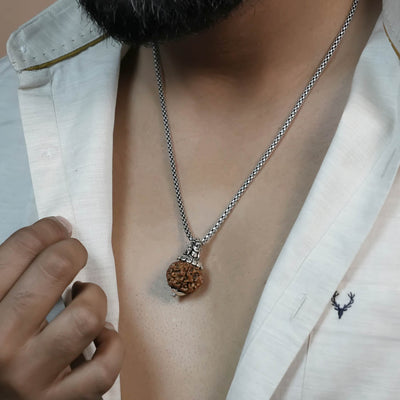 Adiyogi Pendant (11 Mukhi Nepali Rudraksha) With Chain