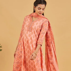 Peach Floral Printed Kurta Set With Matching Dupatta