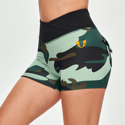 V-waist Cargo Shorts - Green Camo