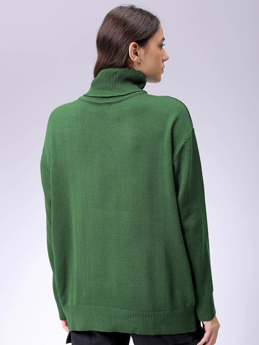Women's Green Loose Fit High Neck Solid Sweater