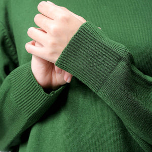 Women's Green Loose Fit High Neck Solid Sweater