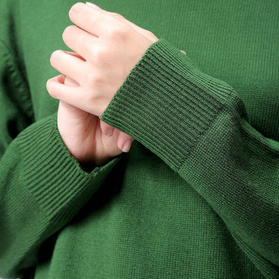 Women's Green Loose Fit High Neck Solid Sweater