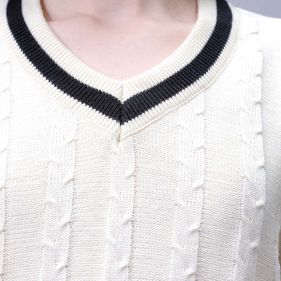 Women's White Loose Fit Solid Sweater