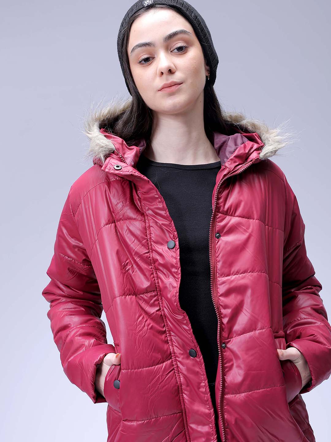 Women's Burgundy Relaxed Fit Solid Puffer Jacket