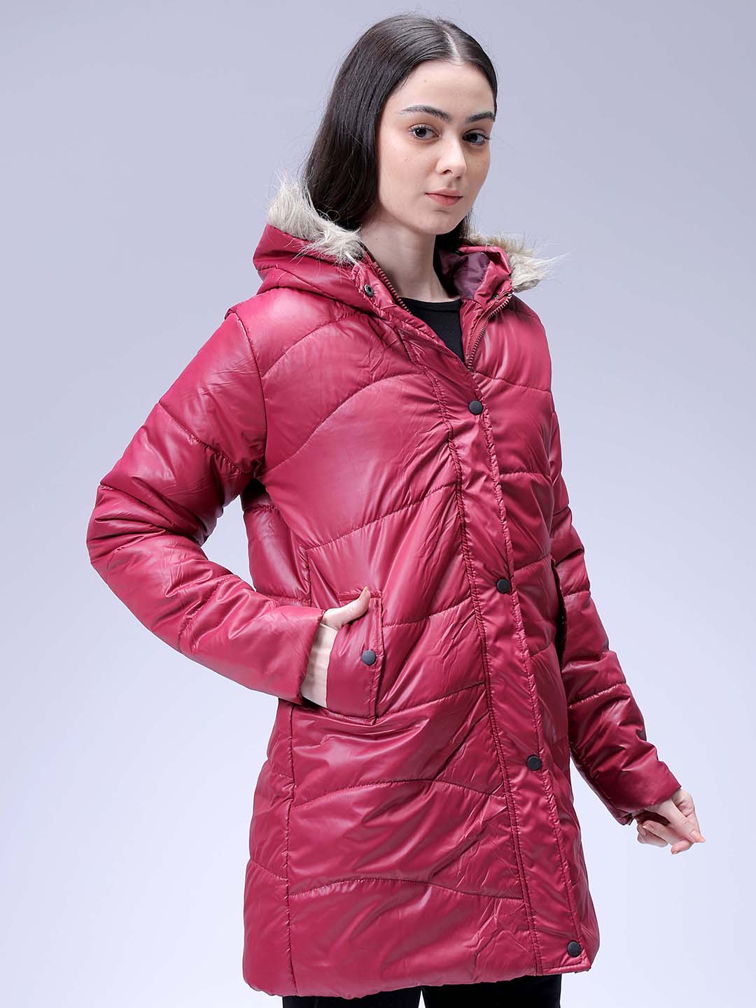 Women's Burgundy Relaxed Fit Solid Puffer Jacket