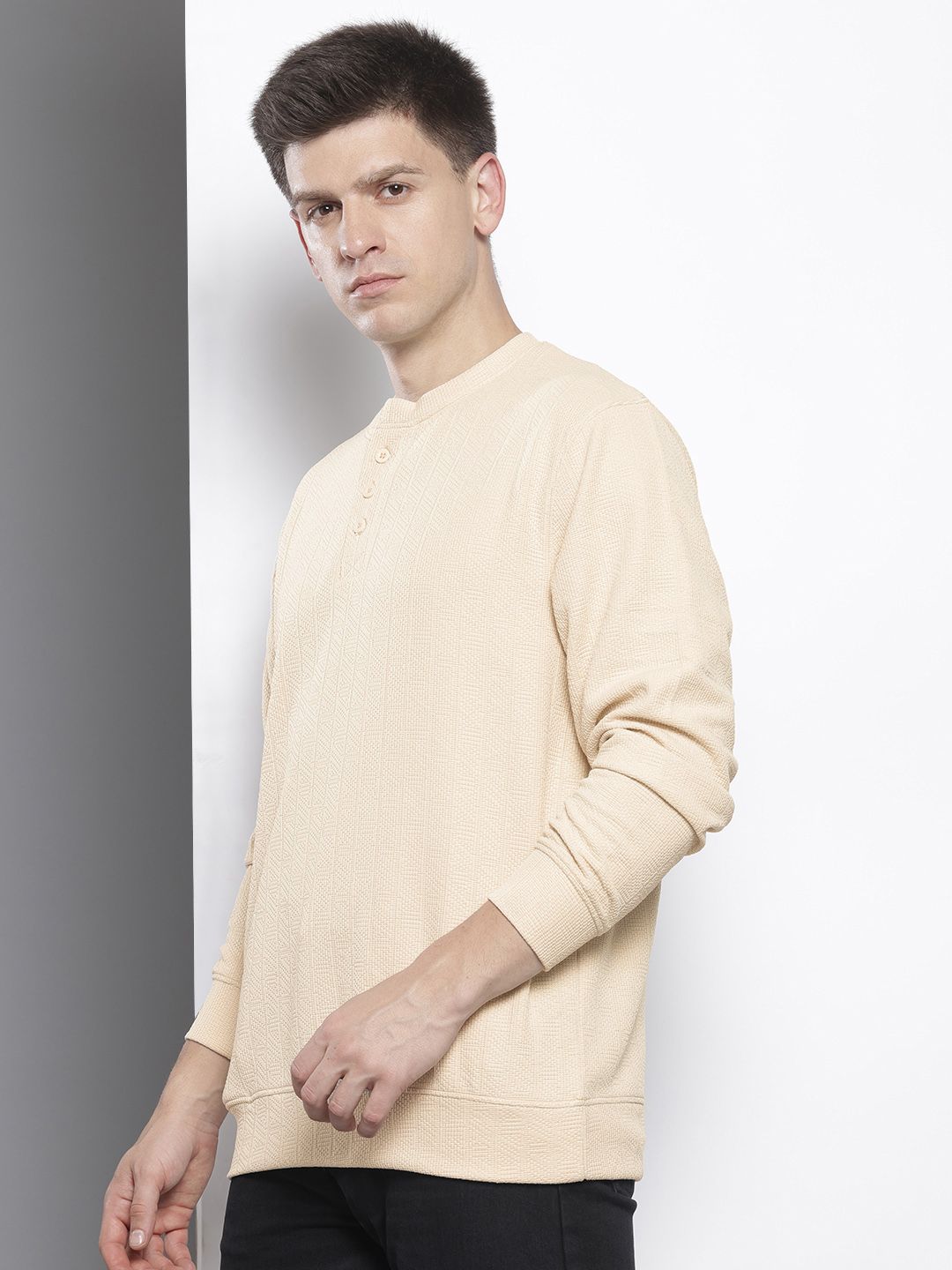 Men's Beige Relaxed Fit Self Design Sweatshirt