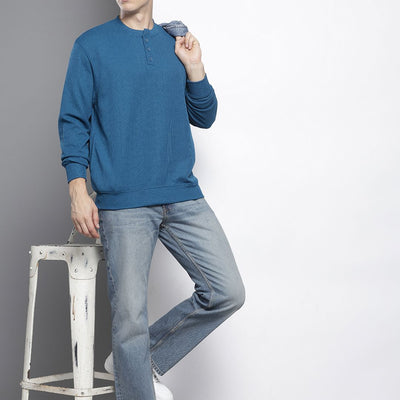 Men's Blue Relaxed Fit Self Design Sweatshirt