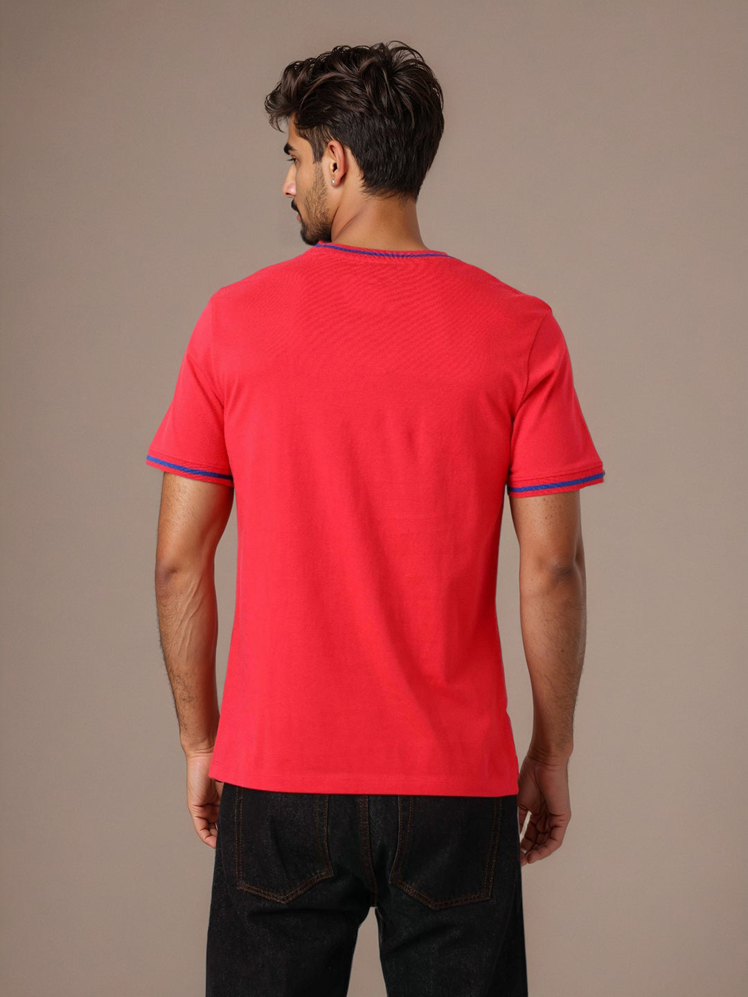 Men's Slim Fit Character Print Crew Neck T-shirt
