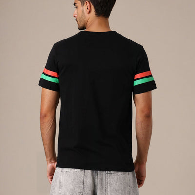 Men's Johnny Bravo Printed Slim Fit T-shirt