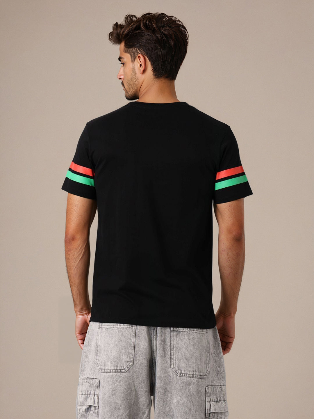 Men's Johnny Bravo Printed Slim Fit T-shirt