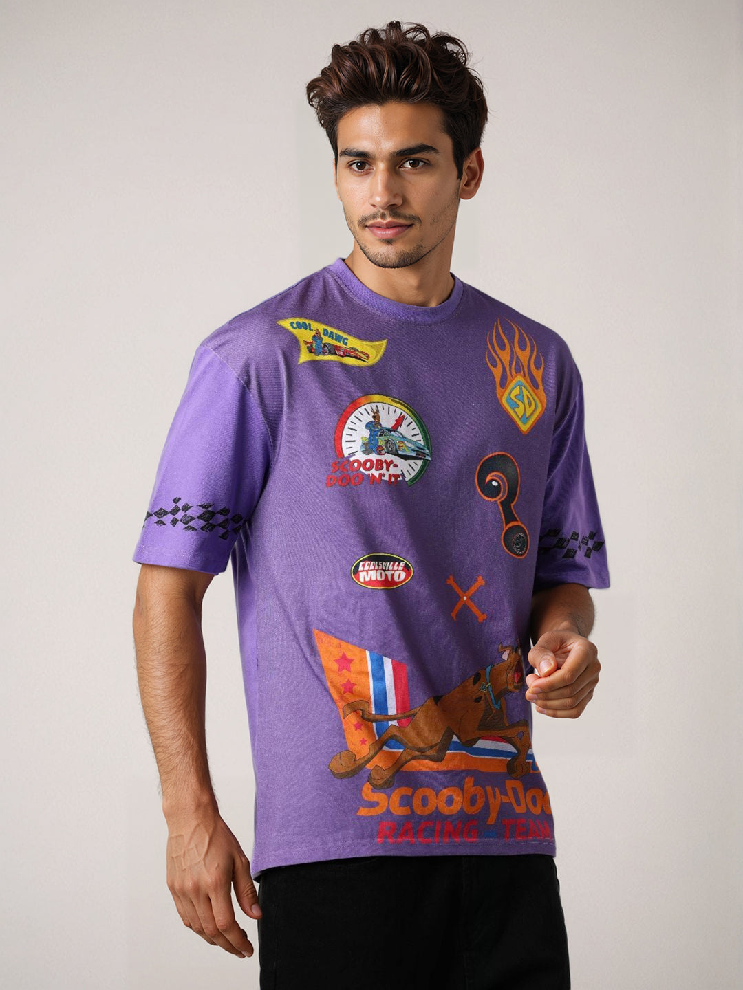 Men's Purple Boxy Fit Scooby-Doo Character Print T-Shirt