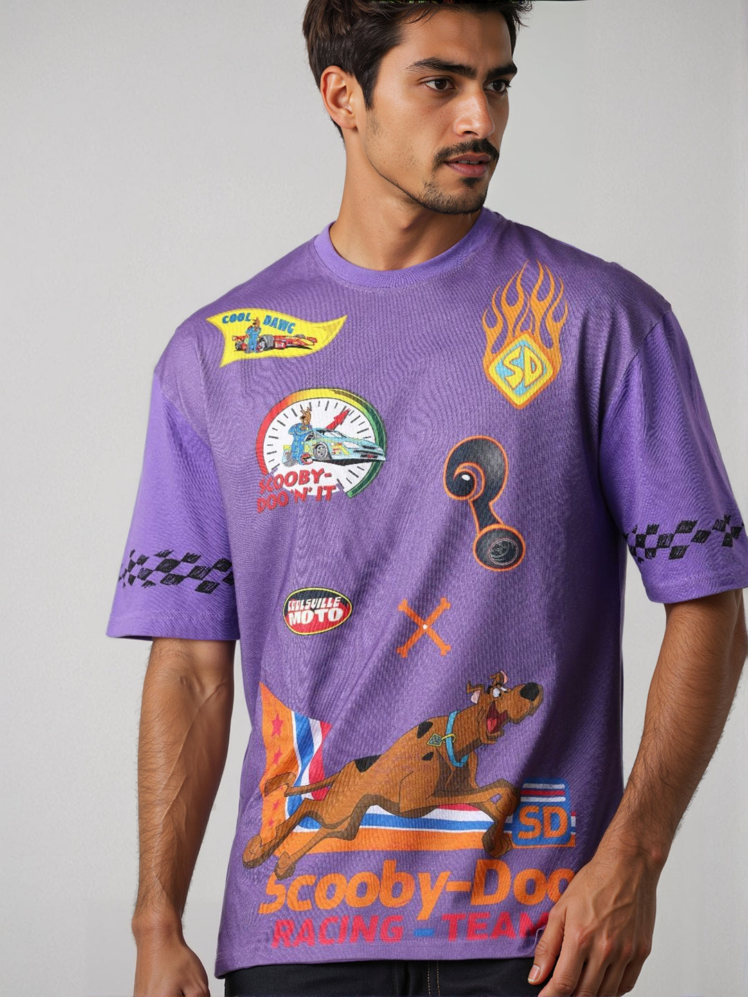 Men's Purple Boxy Fit Scooby-Doo Character Print T-Shirt