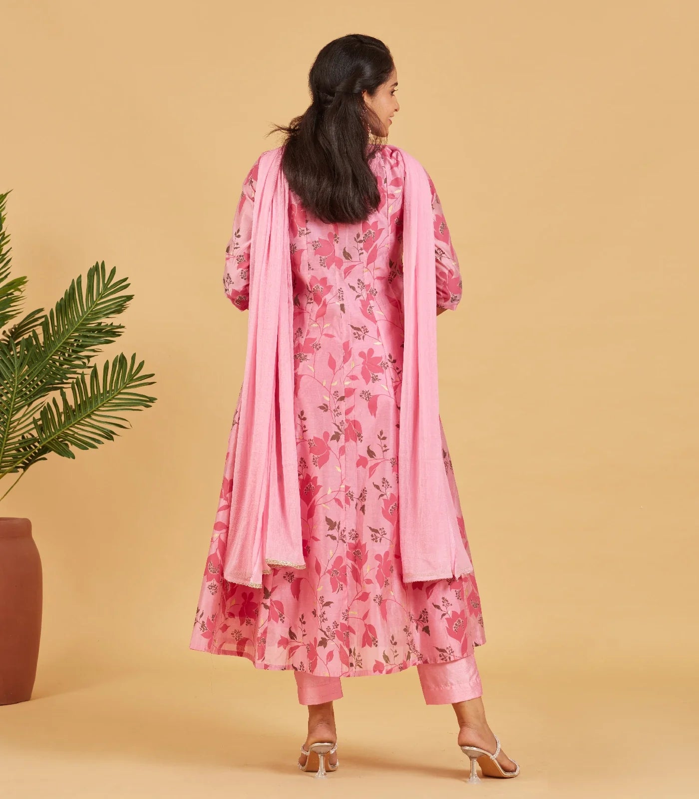 Blush Pink Kurta Set With Matching Dupatta