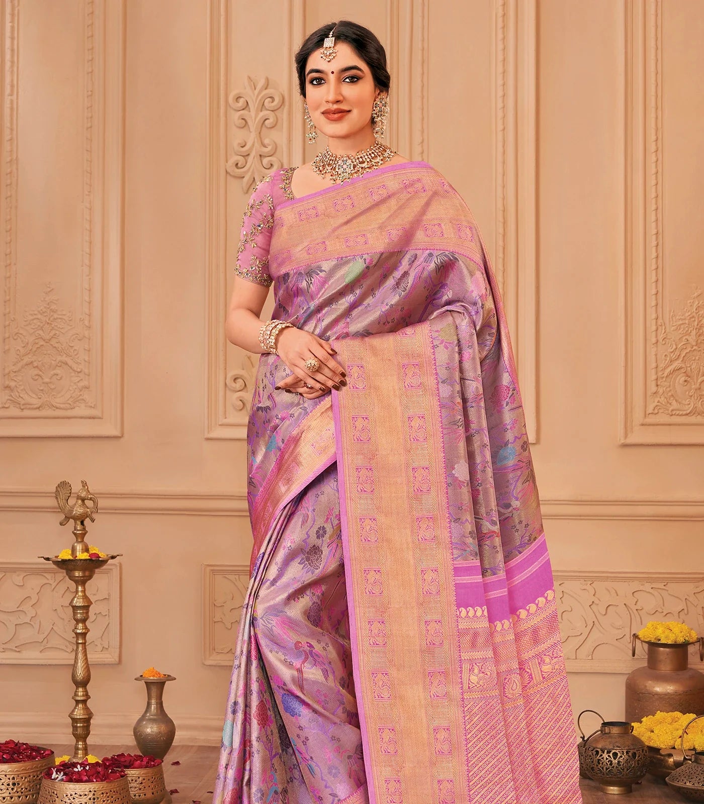 Lavender Handloom Kanchipuram Silk Saree With Meena Bird Zari Motifs