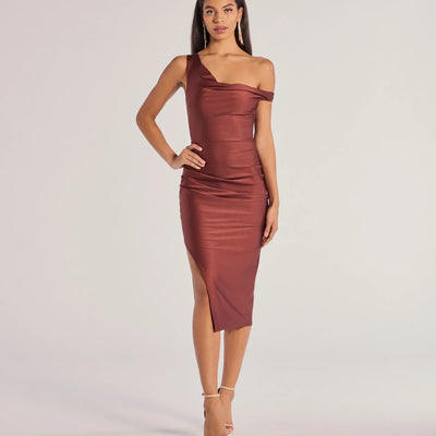 Iconic Silhouette Off-Shoulder High Slit Midi Dress