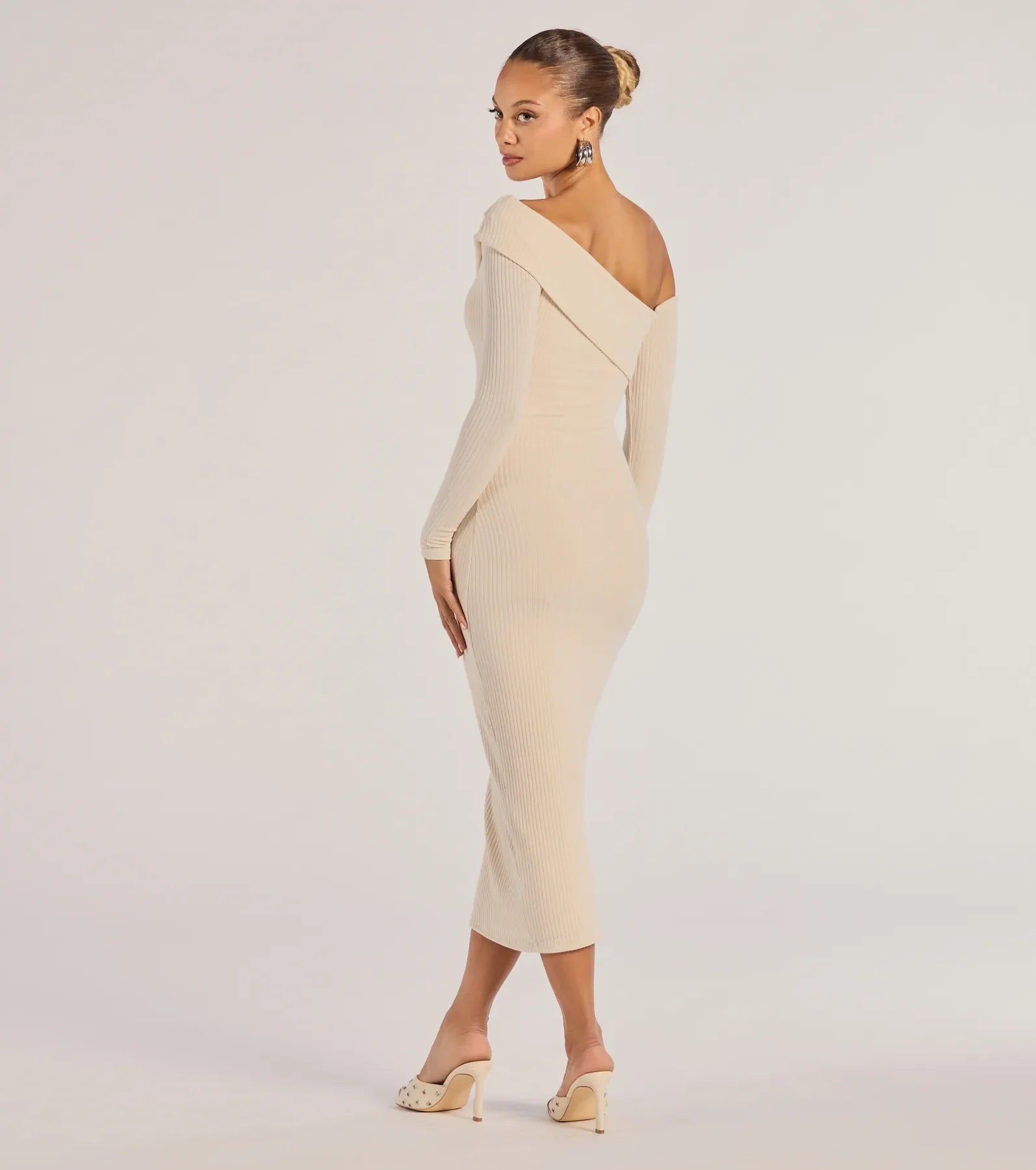Sharp Lines Asymmetrical Long Sleeve Midi Dress