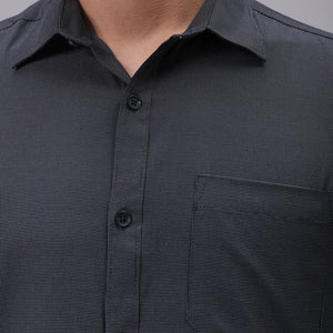 Men's Black Slim Fit Solid Formal Shirt