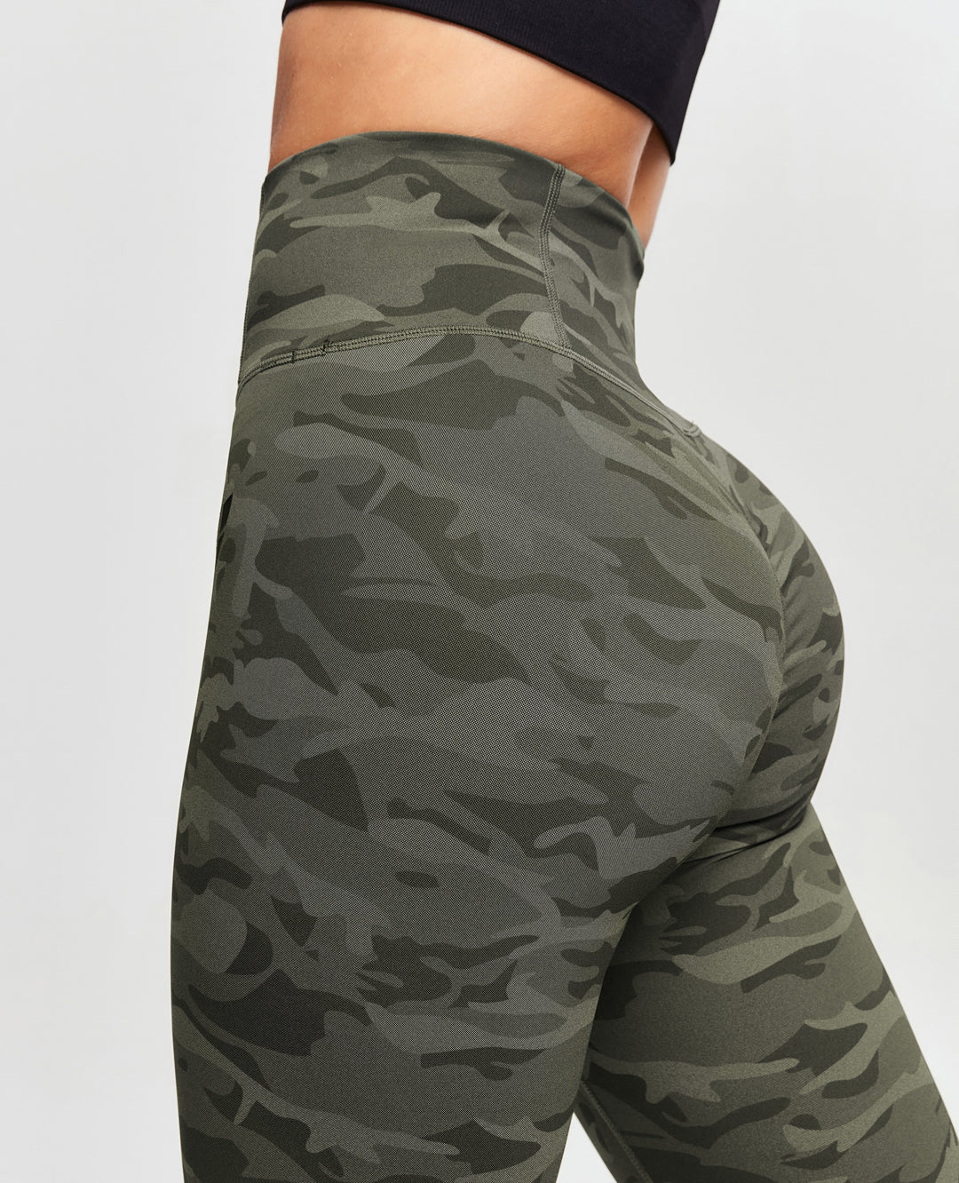 Scrunch Butt Leggings - Moss Green Camo