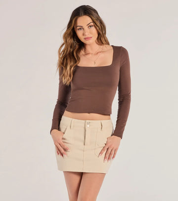 BROWN