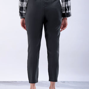 Women's Black Slim Solid Elasticated Ruffle Waist Trouser