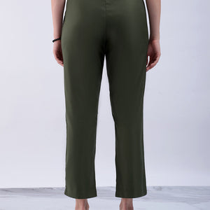 Women's Green Straight Solid Front Pleate Tapered Elasticated Trouser