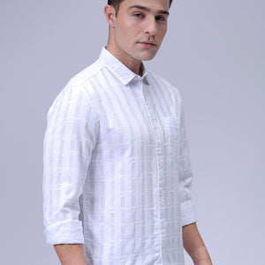 Men's White Slim Fit Checkered Textured Casual Shirt
