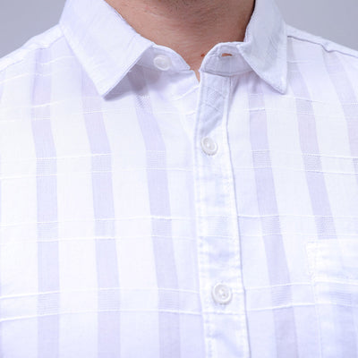 Men's White Slim Fit Checkered Textured Casual Shirt