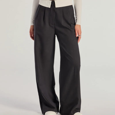 First Look Contrast Wide-Leg Pants